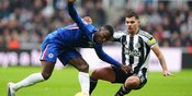 Kontroversi Newcastle vs Chelsea: Mengapa VAR Tak Berikan Penalti untuk Tuan Rumah? Kontroversi Newcastle vs Chelsea: Mengapa VAR Tak Berikan Penalti untuk Tuan Rumah?