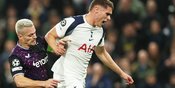 Liverpool Mengintai, Thomas Frank Tegaskan Micky van de Ven Milik Tottenham