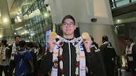 Raih 2 Emas dan Bonus Miliaran, Cara Jason Donovan Yusuf Gunakan Uang Bikin Haru Raih 2 Emas dan Bonus Miliaran, Cara Jason Donovan Yusuf Gunakan Uang Bikin Haru