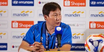 Pelatih Kim Sang-sik Bongkar Kunci Vietnam Gilas Timnas Indonesia 3-0: Rotasi Pemain Jadi Senjata Utama