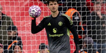 Senne Lammens Ganti Nomor Punggung di Manchester United
