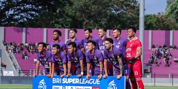 RESMI: Persik Lepas 10 Pemain, Novri Setiawan Gabung Semen Padang Lewat Mekanisme Transfer RESMI: Persik Lepas 10 Pemain, Novri Setiawan Gabung Semen Padang Lewat Mekanisme Transfer