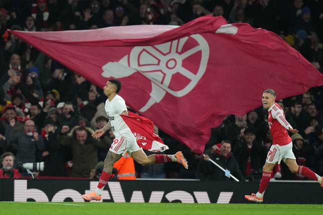 Adaptasi Arsenal dan Respons City Adaptasi Arsenal dan Respons City