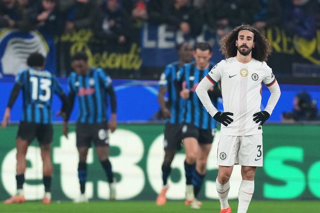Chelsea Mencoba Bangkit Kembali Chelsea Mencoba Bangkit Kembali