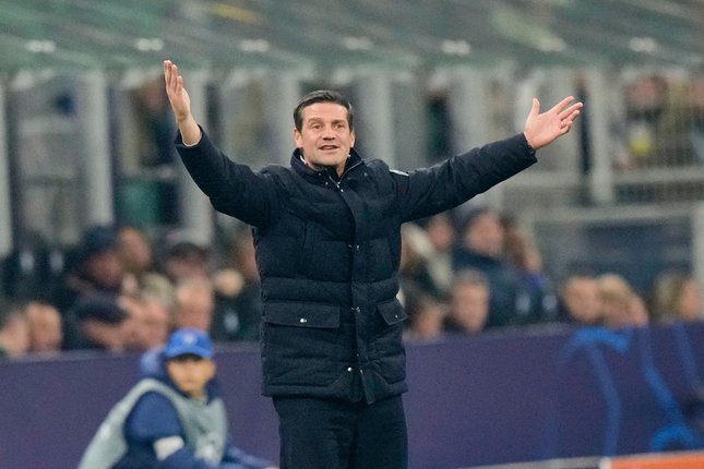 Ogah Ladeni 'Mind Games' Conte Ogah Ladeni 'Mind Games' Conte