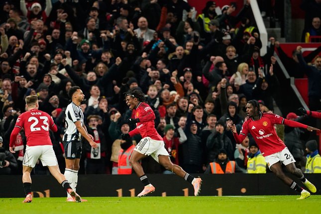 Paham DNA dan Pemain Kunci United