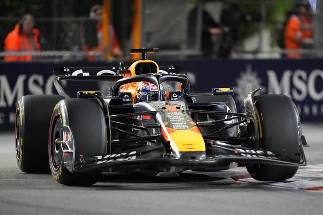 Lewis Hamilton dan Max Verstappen Bisa Pecahkan Rekor