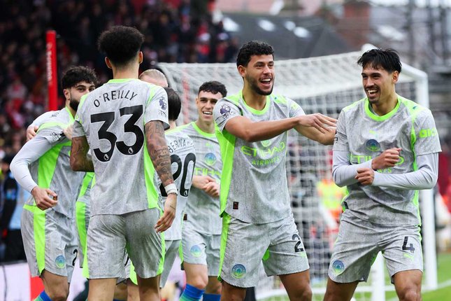 Manchester City Tekan Arsenal Lebih Dulu