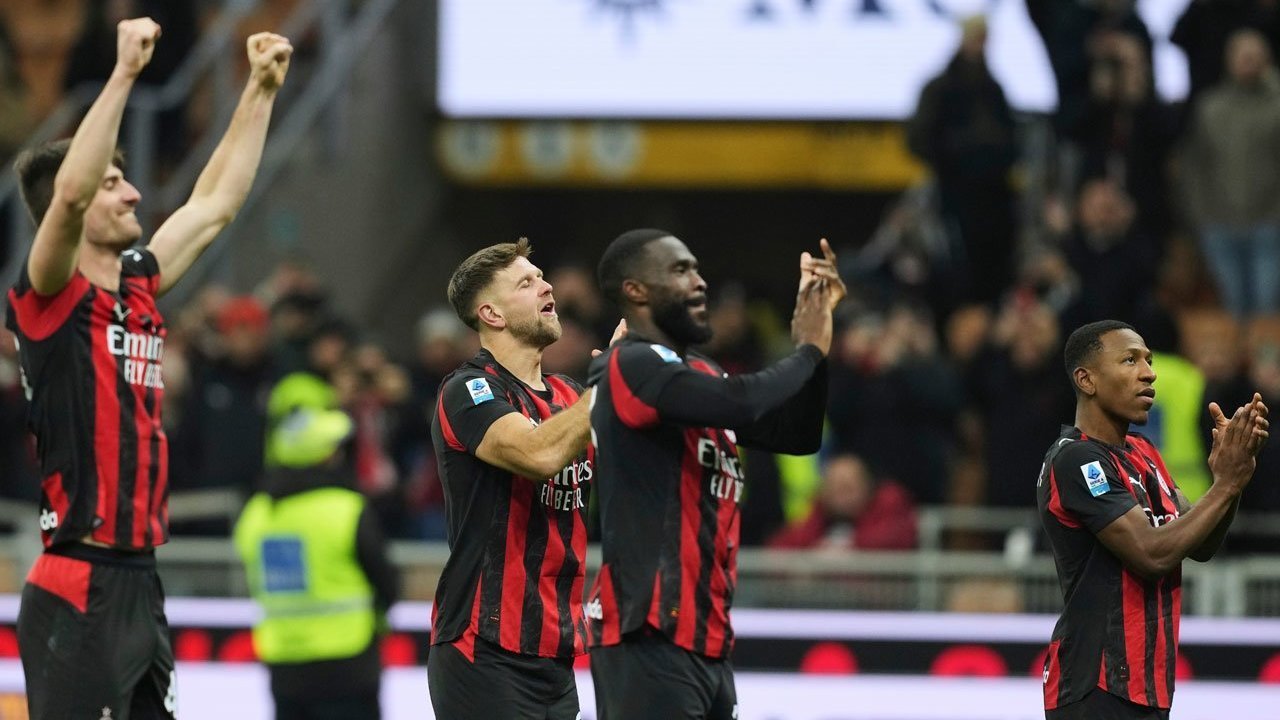 9 Kali Telat Masuk Lapangan, AC Milan Didenda Lebih dari Rp1,2 Miliar oleh Lega Serie A