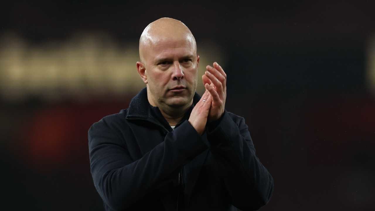 Arne Slot Langsung Diburu AC Milan Setelah Dipecat Liverpool Arne Slot Langsung Diburu AC Milan Setelah Dipecat Liverpool