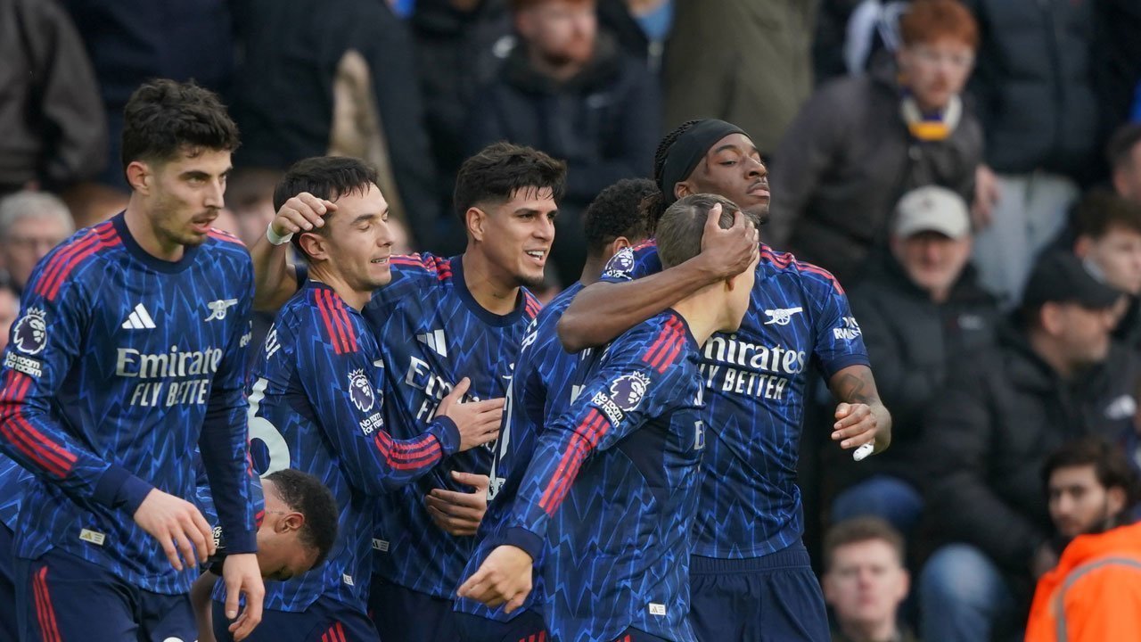 Rekap Hasil Liga Inggris Tadi Malam: Liverpool dan Chelsea Kompak Comeback, Arsenal Menang Besar Rekap Hasil Liga Inggris Tadi Malam: Liverpool dan Chelsea Kompak Comeback, Arsenal Menang Besar