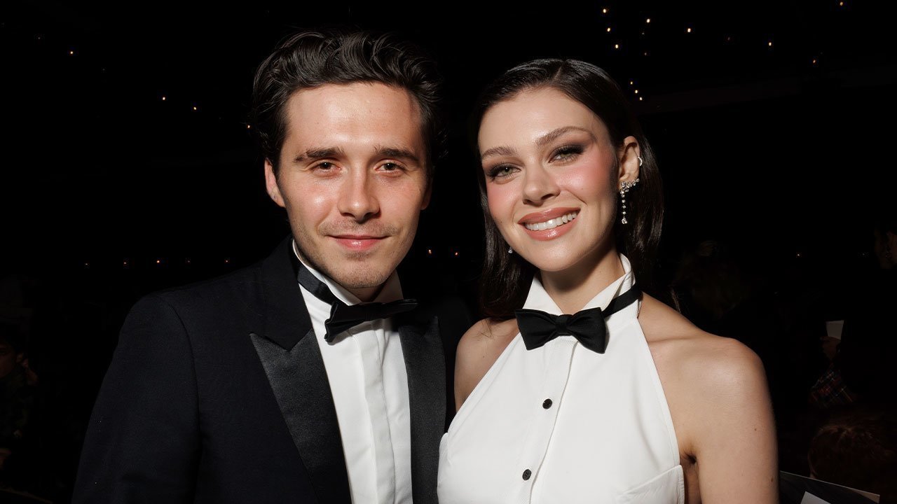 Perang Terbuka Keluarga Beckham: Brooklyn Beckham Bongkar Borok Orang Tua dan Bela Mati-matian Istri Perang Terbuka Keluarga Beckham: Brooklyn Beckham Bongkar Borok Orang Tua dan Bela Mati-matian Istri