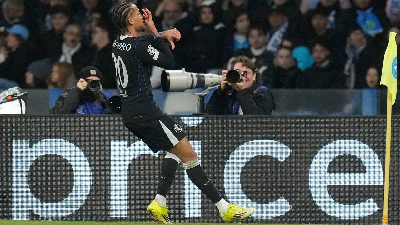 Rating Pemain Chelsea usai Menang Dramatis di Markas Napoli: Joao Pedro Fantastis Rating Pemain Chelsea usai Menang Dramatis di Markas Napoli: Joao Pedro Fantastis