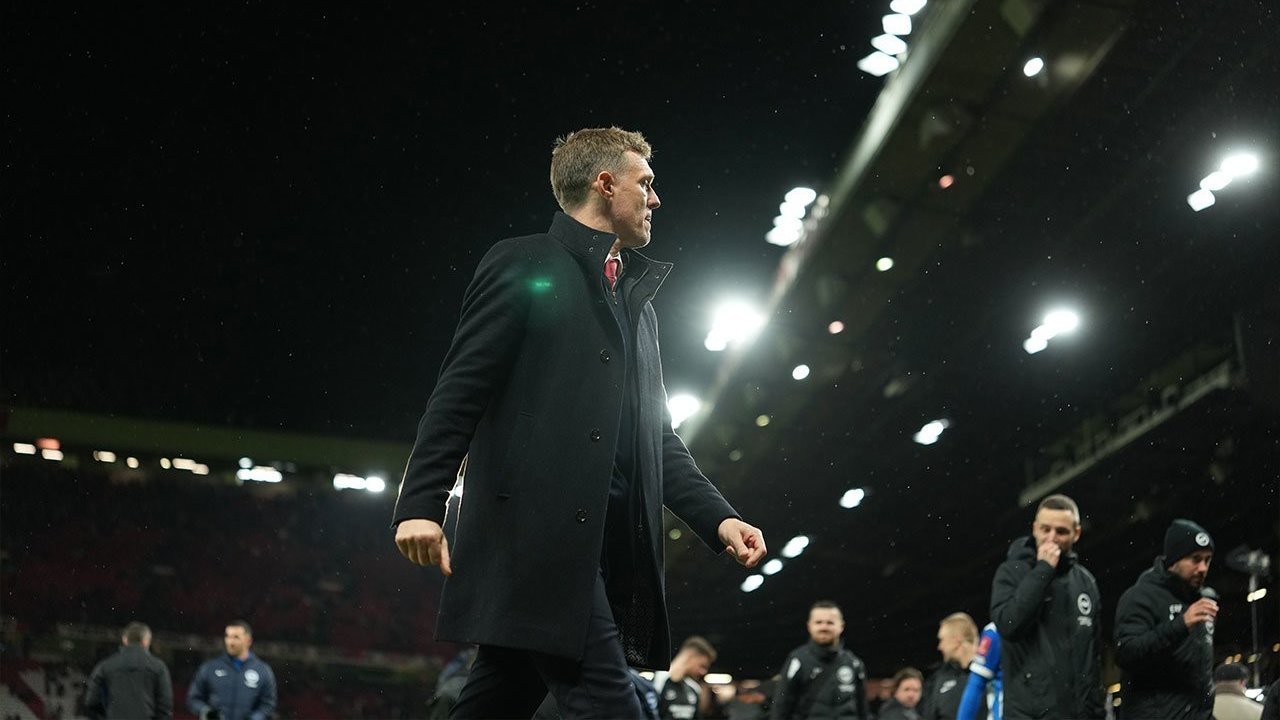 Rekor Terburuk Sejak 1982, Fletcher Tantang Pemain MU: Buktikan Kalian Pantas di Sini! Rekor Terburuk Sejak 1982, Fletcher Tantang Pemain MU: Buktikan Kalian Pantas di Sini!