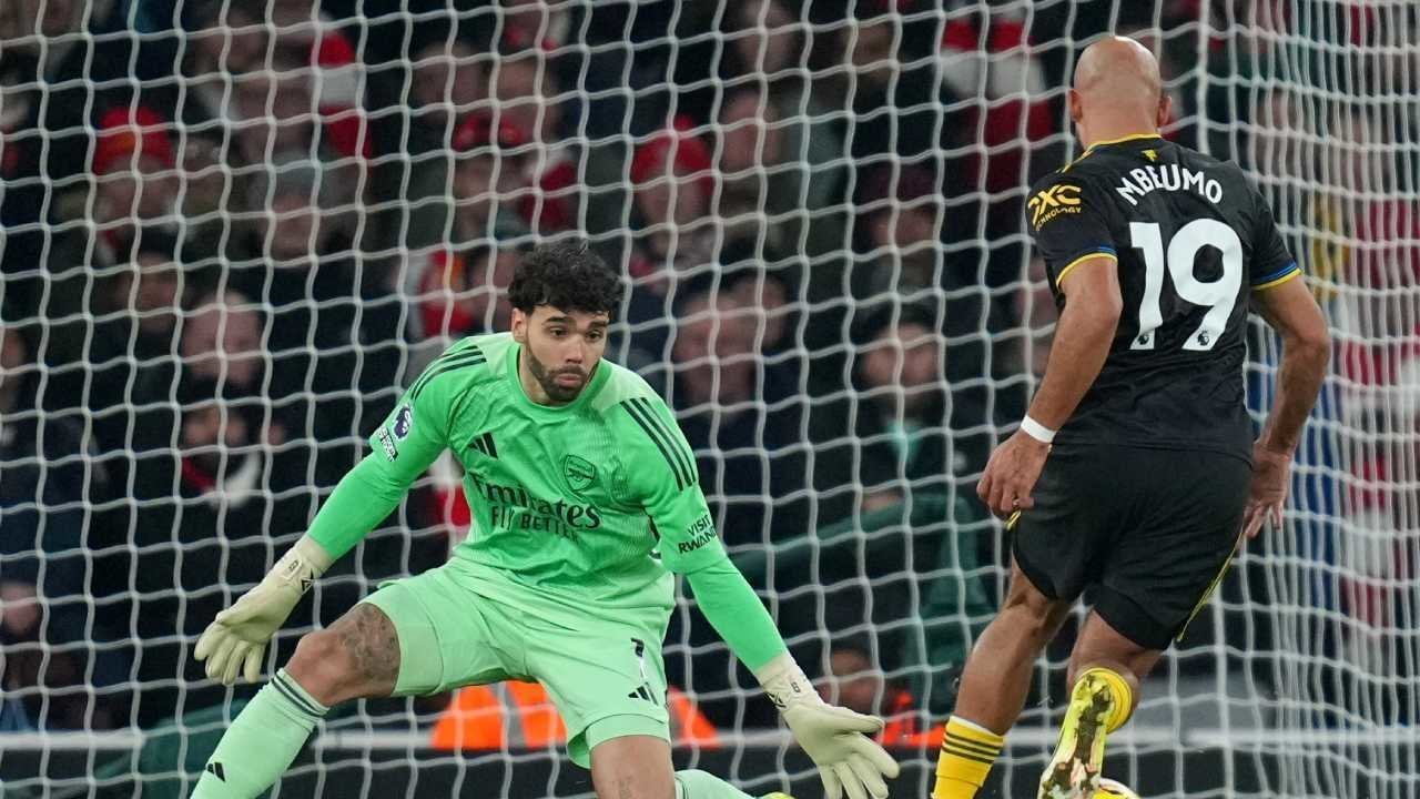 David Raya Ajak Arsenal Nikmati Kesempatan Besar di Liga Champions