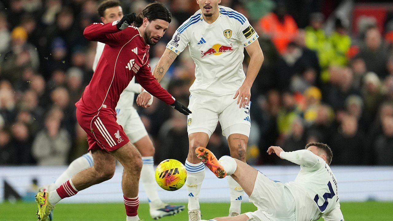 Michael Carrick Peringatkan Manchester United: Leeds United Bukan Tim Ecek-ecek! Michael Carrick Peringatkan Manchester United: Leeds United Bukan Tim Ecek-ecek!