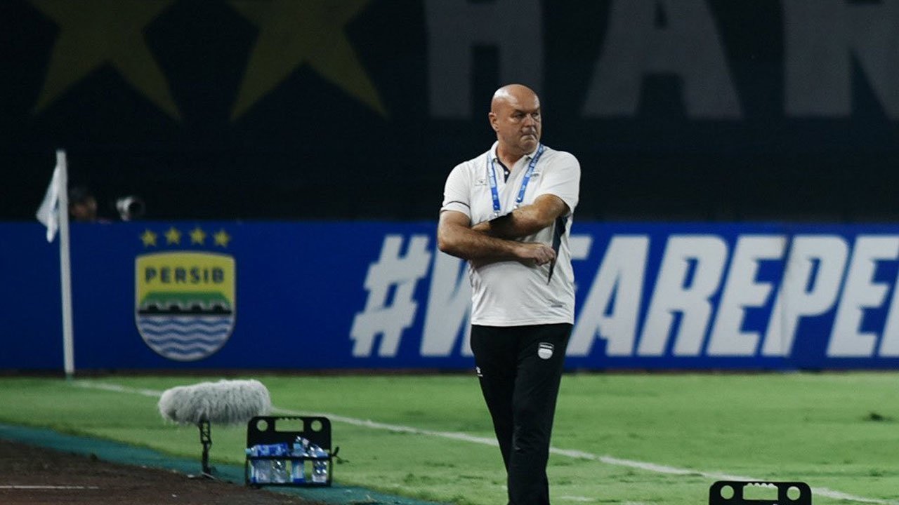 Comeback Dramatis Persib Bandung di Markas Dewa United, Bojan Hodak Malah Kecewa Karena Hal Ini Comeback Dramatis Persib Bandung di Markas Dewa United, Bojan Hodak Malah Kecewa Karena Hal Ini