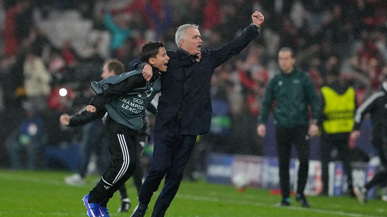 Benfica vs Real Madrid: Mourinho Ajak Lupakan Pertemuan Sebelumnya, Semua Dimulai dari Nol Lagi Benfica vs Real Madrid: Mourinho Ajak Lupakan Pertemuan Sebelumnya, Semua Dimulai dari Nol Lagi