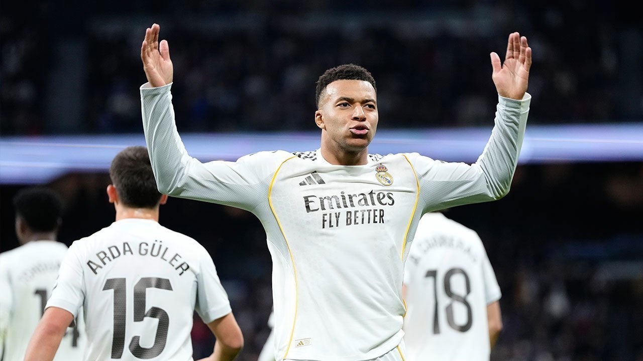 Fakta Menarik Real Madrid vs Monaco: Reuni Berdarah Mbappe dan Trauma 2004 Fakta Menarik Real Madrid vs Monaco: Reuni Berdarah Mbappe dan Trauma 2004
