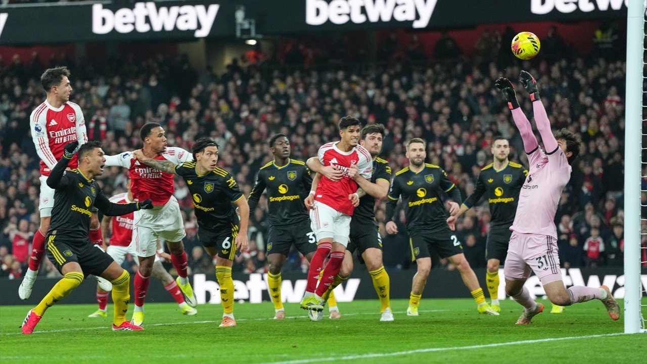 5 Pemain Arsenal Tampil di Bawah Standar saat Kalah Menyakitkan dari Man Utd