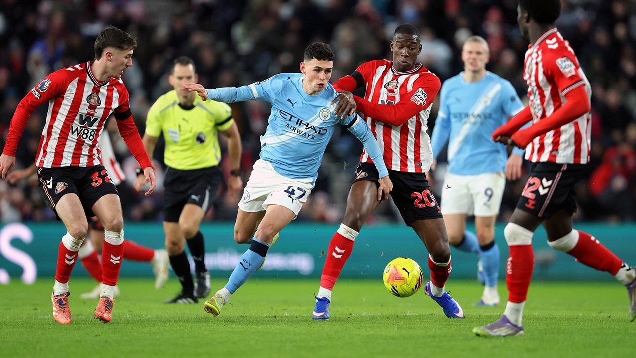 Hasil Sunderland vs Man City: Roefs dan Tiang Gawang Gagalkan City Hasil Sunderland vs Man City: Roefs dan Tiang Gawang Gagalkan City