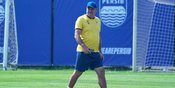 Pelatih Persib soal Persija: Saya Rasa Mereka Tim yang Paling Banyak Mengeluarkan Uang untuk Merekrut Pemain Baru di BRI Super League Pelatih Persib soal Persija: Saya Rasa Mereka Tim yang Paling Banyak Mengeluarkan Uang untuk Merekrut Pemain Baru di BRI Super League