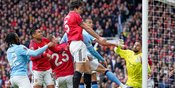 Ditarik Keluar Lawan Crystal Palace, Dua Bek MU ini Alami Cedera?
