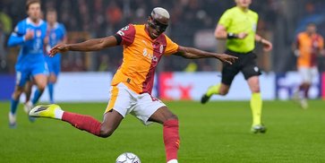 Arsenal Mulai Negosiasi Victor Osimhen dengan Galatasaray Arsenal Mulai Negosiasi Victor Osimhen dengan Galatasaray