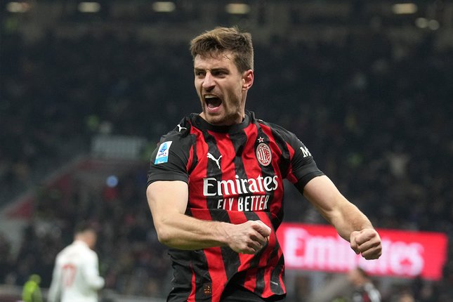 Prediksi Skor Fiorentina vs Milan