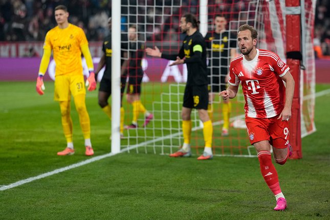 Bayern Munchen vs Bayer Leverkusen Bayern Munchen vs Bayer Leverkusen