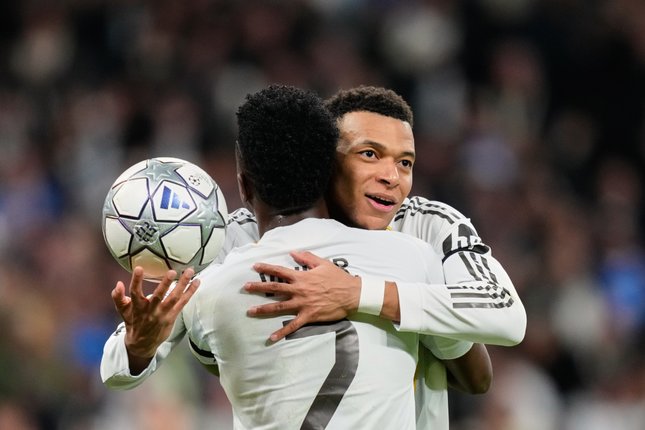 Mbappe Diduetkan Dengan Vinicius