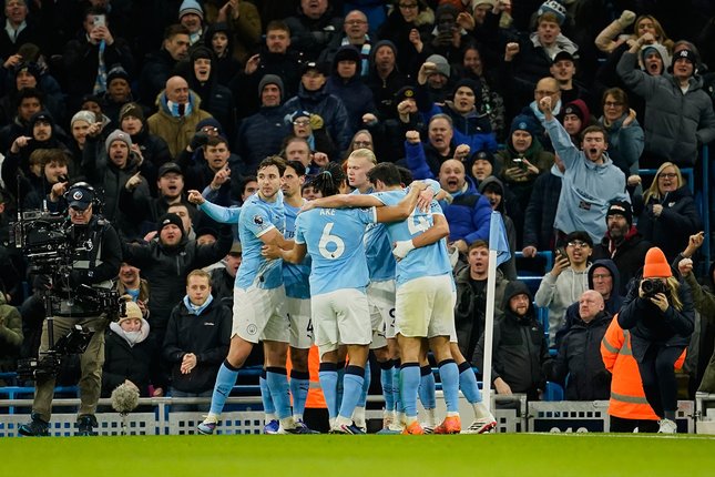 Merson Sepakat: Kompetisi Selesai Minggu Ini Merson Sepakat: Kompetisi Selesai Minggu Ini