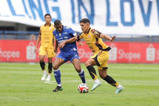 Persib Kuat Saat Bertahan Persib Kuat Saat Bertahan
