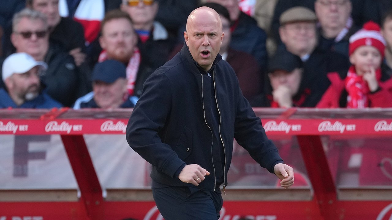 Liverpool Dinilai Tepat Berpisah dengan Arne Slot, Ini Alasannya Liverpool Dinilai Tepat Berpisah dengan Arne Slot, Ini Alasannya