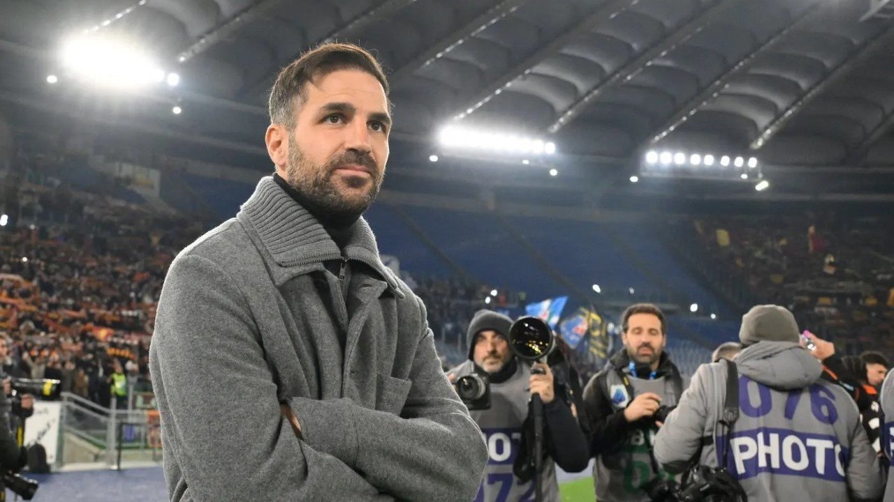 Como vs Roma Memanas! Cesc Fabregas Haramkan Pemainnya Bahas Liga Champions Como vs Roma Memanas! Cesc Fabregas Haramkan Pemainnya Bahas Liga Champions