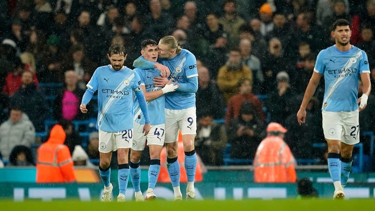 Alasan Pep Guardiola Tarik Keluar Erling Haaland Saat Man City Hancurkan Fulham: Ogah Risiko Cedera Alasan Pep Guardiola Tarik Keluar Erling Haaland Saat Man City Hancurkan Fulham: Ogah Risiko Cedera