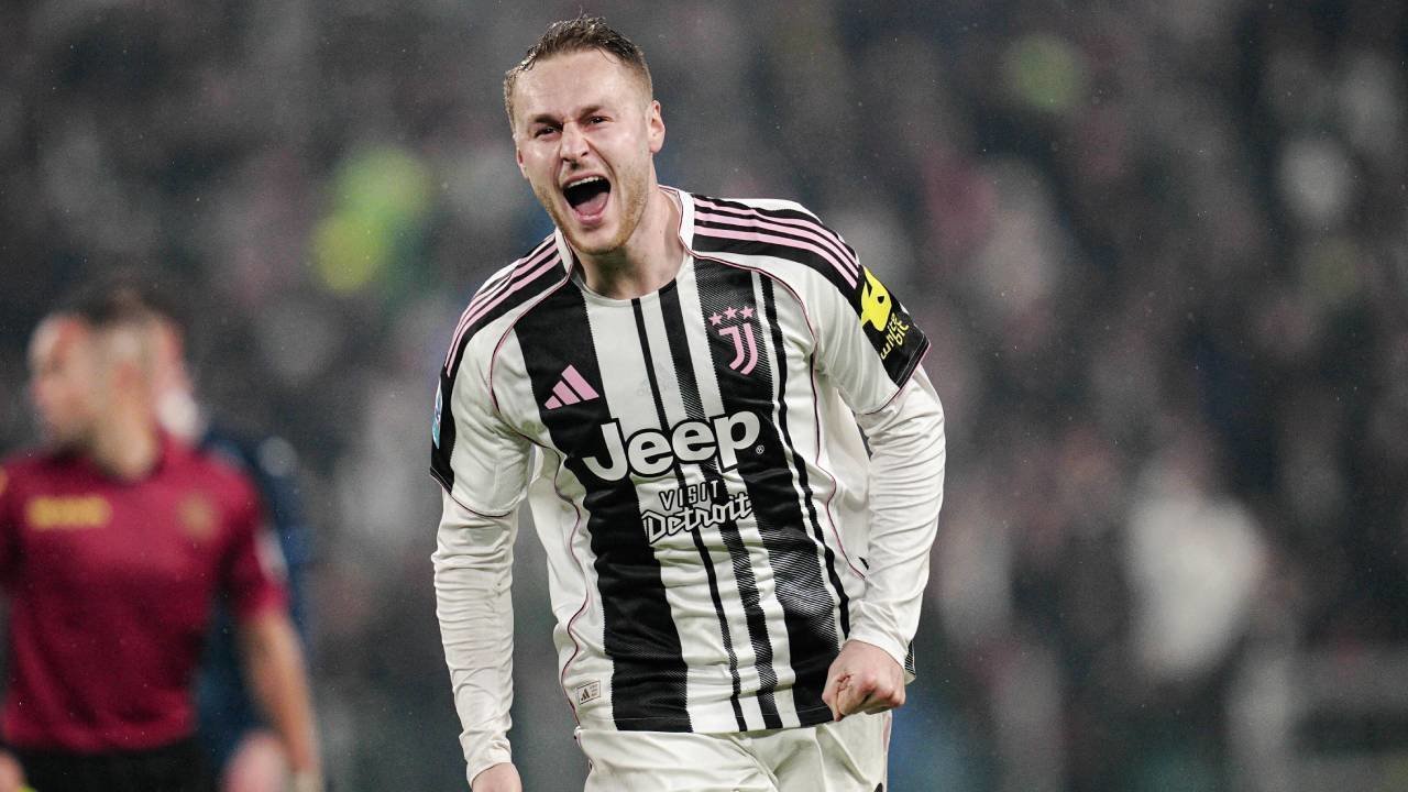 Juventus Pasang Harga Teun Koopmeiners Usai Dilirik Manchester United Juventus Pasang Harga Teun Koopmeiners Usai Dilirik Manchester United