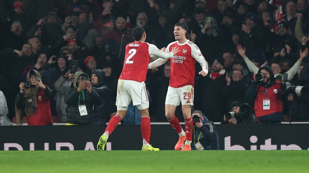 Manchester City vs Arsenal di Final Carabao Cup: Bara Persaingan Menuju Gelar Juara Manchester City vs Arsenal di Final Carabao Cup: Bara Persaingan Menuju Gelar Juara