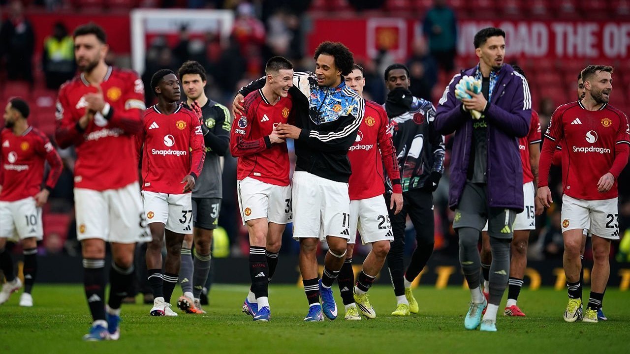 Manchester United Siap Cuci Gudang dan Rombak Skuad