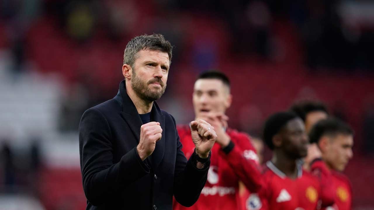 Michael Carrick Enggan Kritik Sir Jim Ratcliffe, Tegaskan Budaya Inklusif Man United Tetap Terjaga Michael Carrick Enggan Kritik Sir Jim Ratcliffe, Tegaskan Budaya Inklusif Man United Tetap Terjaga