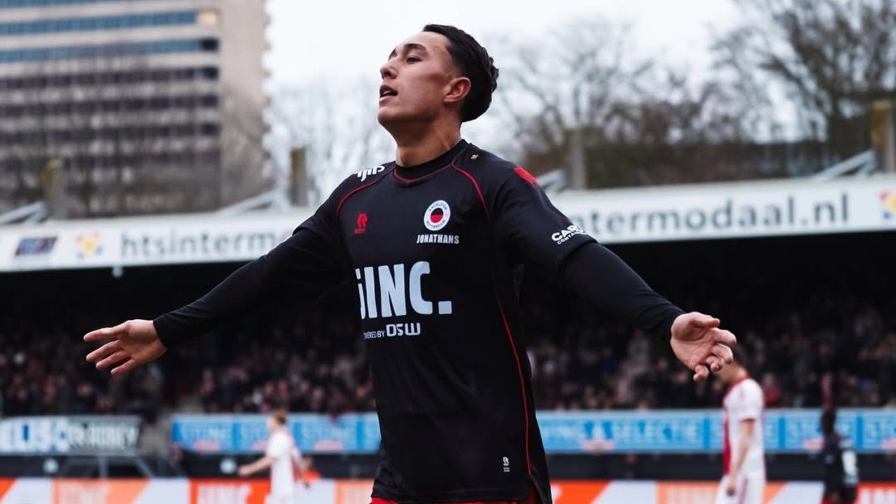 Hasil Excelsior vs Ajax: Miliano Jonathans Cetak Gol dan Bantu Timnya Paksakan Hasil Imbang Lawan Calon Tim Maarten Paes