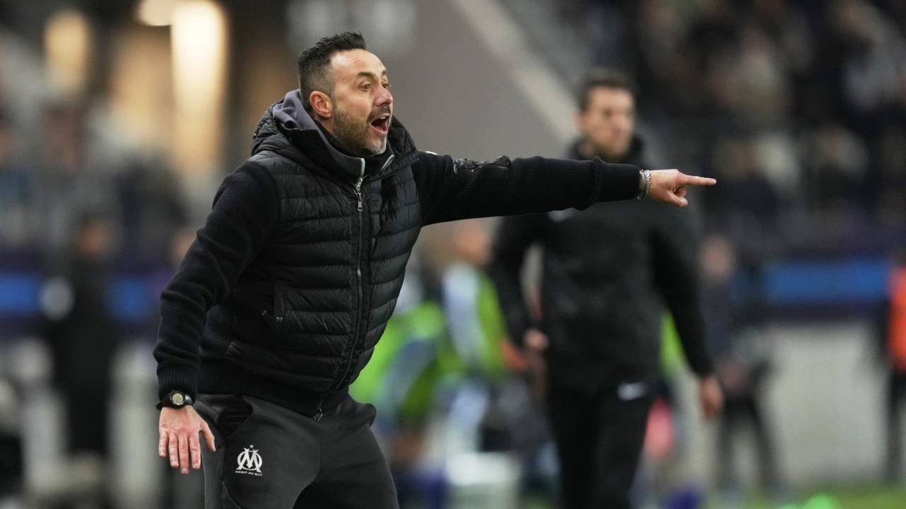 Roberto De Zerbi Tegaskan Siap Bertahan di Tottenham Meski Terdegradasi Roberto De Zerbi Tegaskan Siap Bertahan di Tottenham Meski Terdegradasi