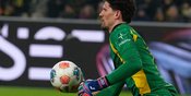 Tembok Kokoh Gregor Kobel: Senjata Rahasia Dortmund Hentikan Dominasi Bayern di Der Klassiker! Tembok Kokoh Gregor Kobel: Senjata Rahasia Dortmund Hentikan Dominasi Bayern di Der Klassiker!