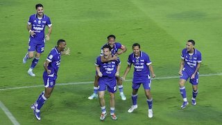 Nonton Live Streaming Persib vs Persijap - BRI Super League 2025/2026