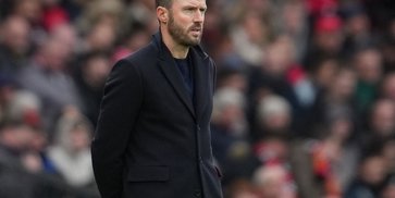 Manchester United Fix Beli Bek Kiri Baru, Ini Target Utamanya Manchester United Fix Beli Bek Kiri Baru, Ini Target Utamanya