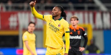 Galatasaray Gencar Rayu Rafael Leao, Victor Osimhen Ikut Bantu