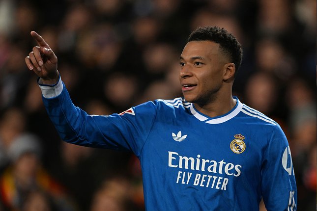 Mbappe Bantah Keras Tuduhan Salah Diagnosa Mbappe Bantah Keras Tuduhan Salah Diagnosa