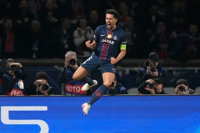 Real Madrid dan PSG Lolos ke 16 Besar Liga Champions Real Madrid dan PSG Lolos ke 16 Besar Liga Champions