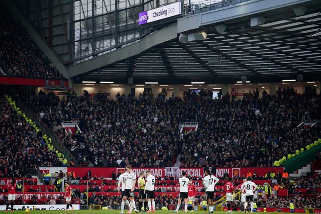 Head to Head Liverpool vs Fulham Head to Head Liverpool vs Fulham