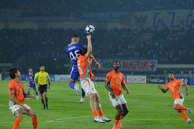 Denda Fantastis Jadi Hukuman Pertama untuk Persib